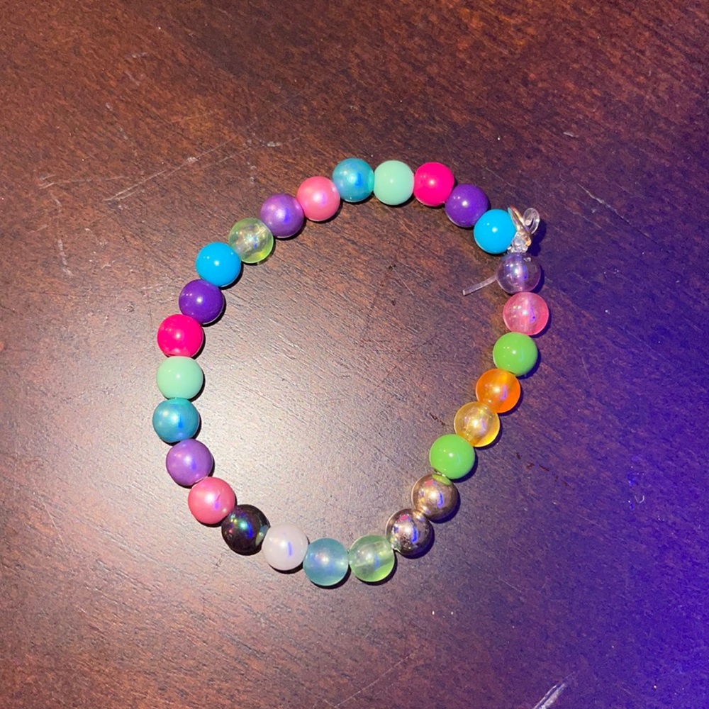 Bead bracelet